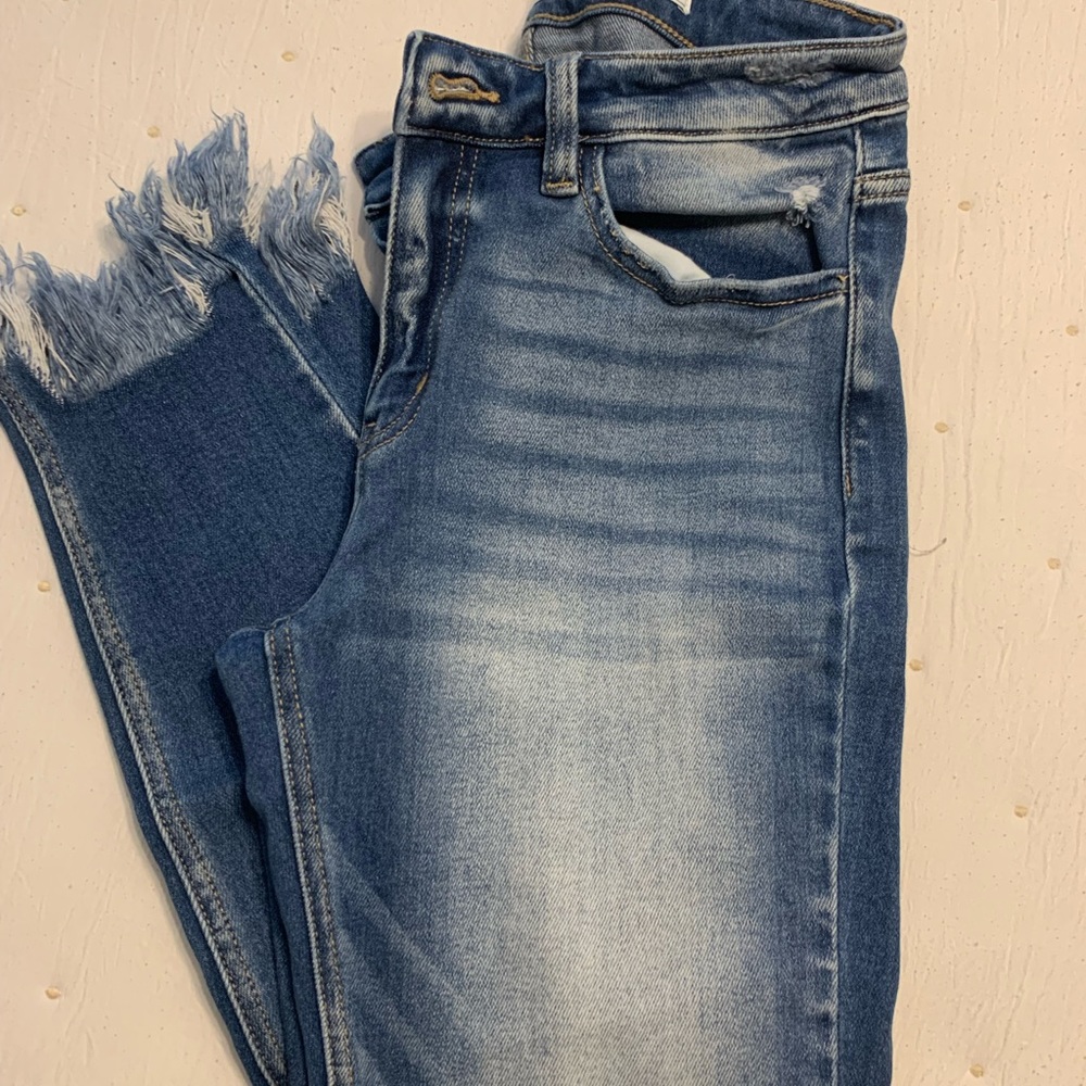 KanCan Signature Kurvy Ankle Skinny